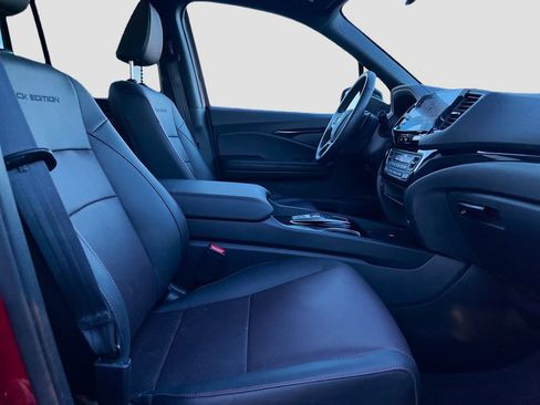 Used 2025 Honda Ridgeline Black Edition image 29