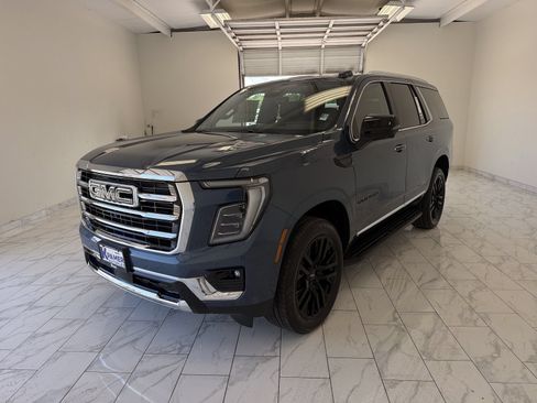 Used 2026 GMC Yukon Elevation w/ Elevation Premium Package AWD/4WD image 36