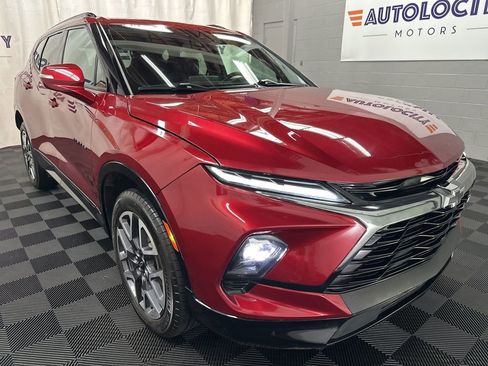 Used 2024 Chevrolet Blazer RS image 2