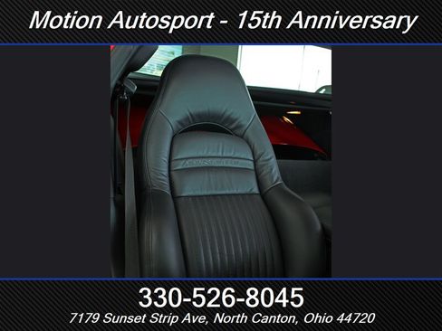 Used 2003 Chevrolet Corvette Coupe w/ Preferred Equipment Group RWD image 36