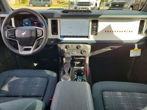 New 2025 Ford Bronco Heritage Edition image 11