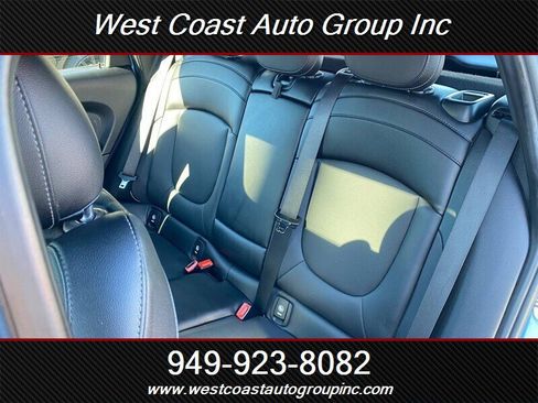 Used 2017 MINI Cooper Clubman S image 12