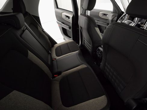 Used 2025 Ford Bronco Sport Big Bend image 13