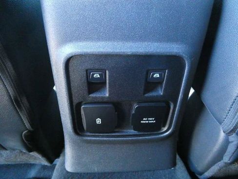 Certified 2023 Ford Bronco Wildtrak AWD/4WD image 19