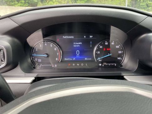 Used 2024 Ford Explorer XLT w/ Equipment Group 202A AWD/4WD image 25