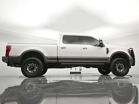 Used 2019 Ford F350 King Ranch w/ King Ranch Ultimate Package AWD/4WD image 41