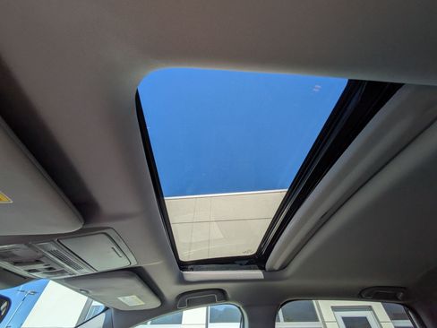 Used 2018 Honda CR-V EX image 18