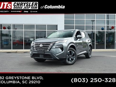 Used 2025 Nissan Rogue SV AWD/4WD image 1