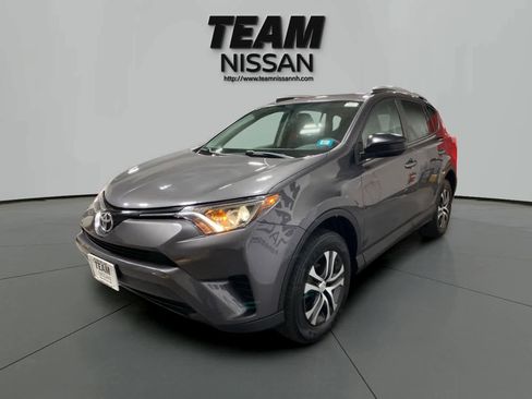 Used 2016 Toyota RAV4 LE image 3