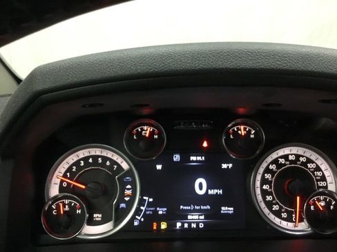 Used 2018 RAM 1500 Big Horn image 28