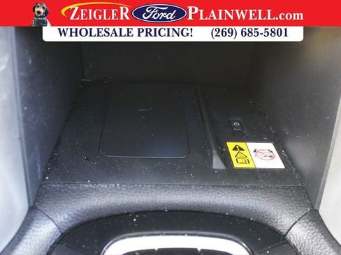 Used 2023 Toyota Corolla Cross XLE w/ Convenience Package image 20