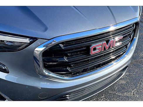 Used 2019 GMC Terrain SLE w/ Driver Convenience Package image 31
