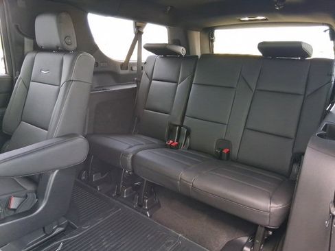 New 2026 Cadillac Escalade ESV 2WD w/ LPO, Floor Liner Package image 26