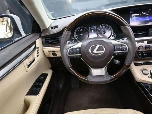 Used 2016 Lexus ES 350 350 image 29