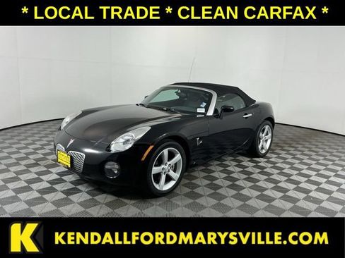 Used 2006 Pontiac Solstice Convertible w/ Premium Package RWD image 1