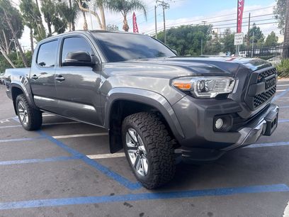 Used 2016 Toyota Tacoma Limited w/ Towing Package