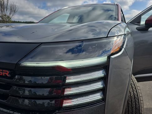 New 2026 Nissan Kicks SR image 33