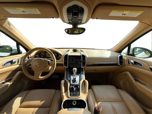 Used 2014 Porsche Cayenne S image 24