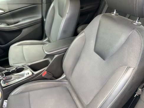 Used 2021 Buick Encore GX Preferred FWD image 9