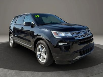 Used 2019 Ford Explorer XLT w/ Equipment Group 202A