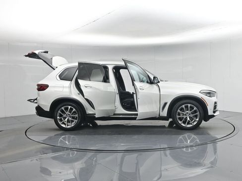 Used 2023 BMW X5 sDrive40i image 5