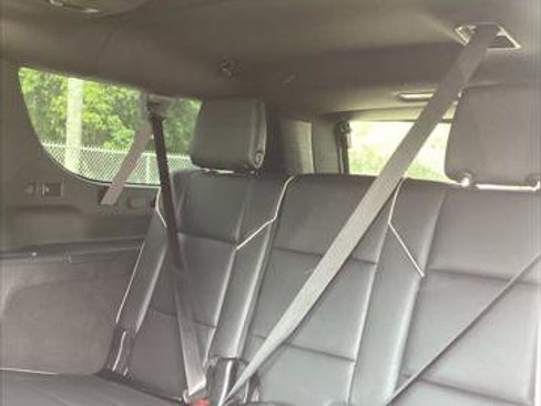 Used 2023 Cadillac Escalade ESV Sport image 19