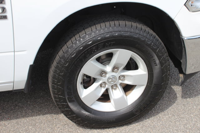 Used 2024 RAM 1500 Classic SLT AWD/4WD image 30