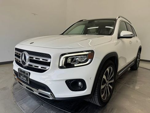 Certified 2020 Mercedes-Benz GLB 250 image 30