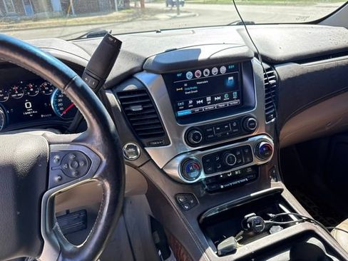 Used 2016 Chevrolet Suburban LTZ AWD/4WD image 3