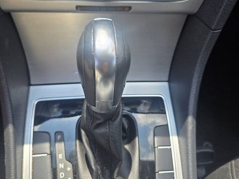 Used 2013 Volkswagen Passat 2.5 SE FWD image 42