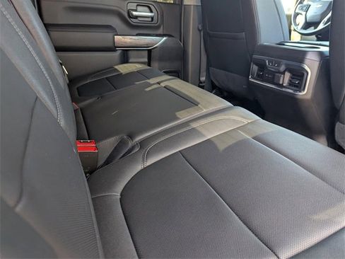 Used 2022 Chevrolet Silverado 2500 LTZ w/ Z71 Chrome Sport Edition image 13