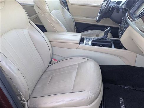 Used 2016 Hyundai Genesis 3.8 w/ Option Group 02 image 19
