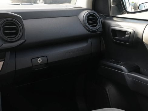 Used 2023 Toyota Tacoma SR AWD/4WD image 8