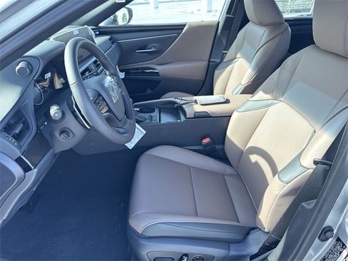 New 2025 Lexus ES 350 w/ Premium Package image 11