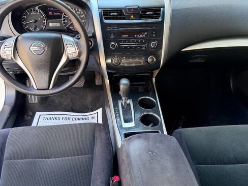 Used 2013 Nissan Altima 2.5 S FWD image 13