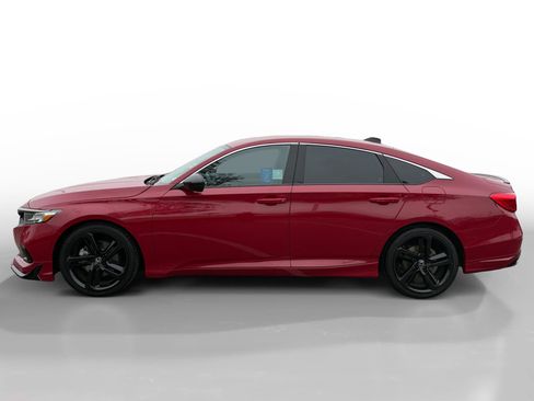Used 2021 Honda Accord Sport image 2