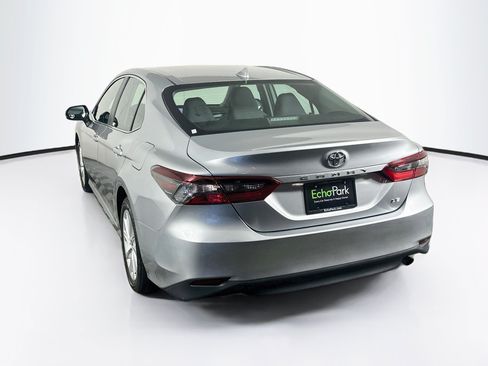 Used 2023 Toyota Camry LE FWD image 5
