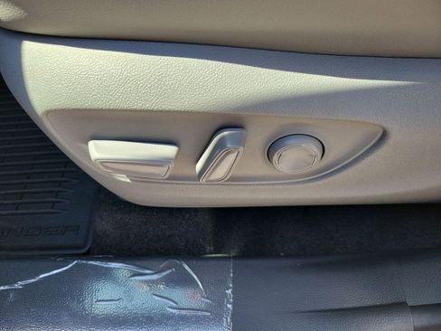 New 2026 Toyota Highlander XLE AWD/4WD image 19