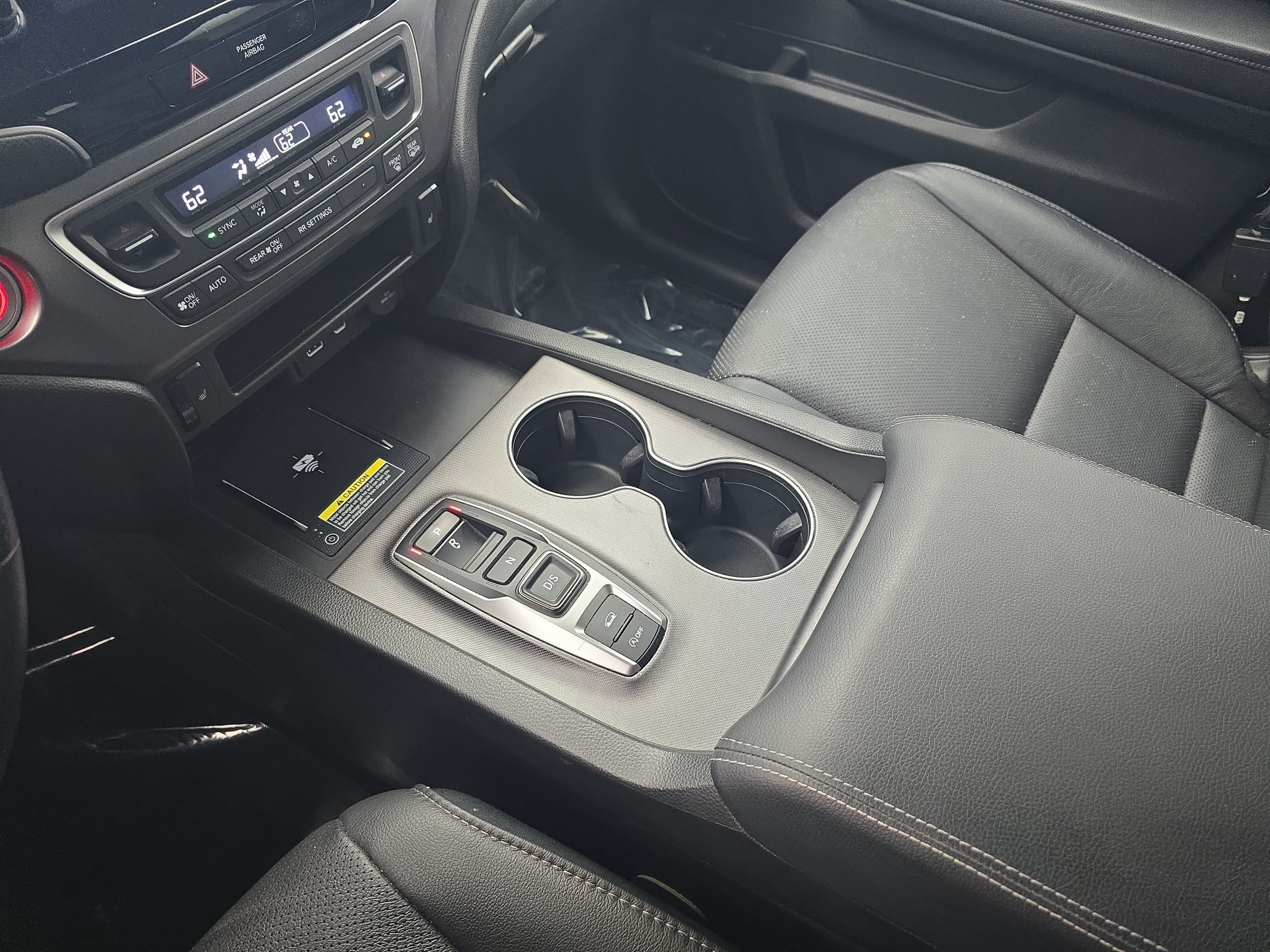 Used 2025 Honda Passport EX-L image 24