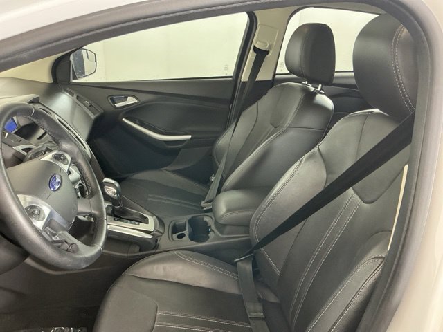 Used 2013 Ford Focus SE FWD image 13