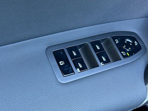 New 2026 BMW iX M70 w/ Executive Package image 11