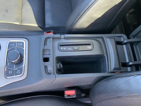 Used 2016 Jeep Grand Cherokee Summit image 51