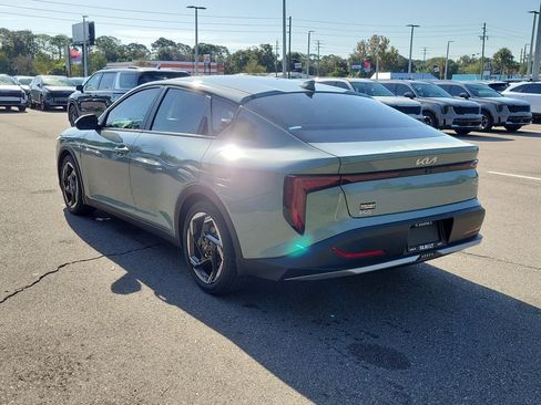New 2026 Kia K4 EX FWD image 4