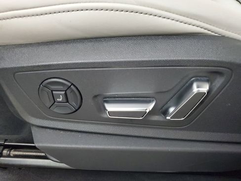 Used 2024 Audi Q8 e-tron Prestige w/ Prestige Package AWD/4WD image 17
