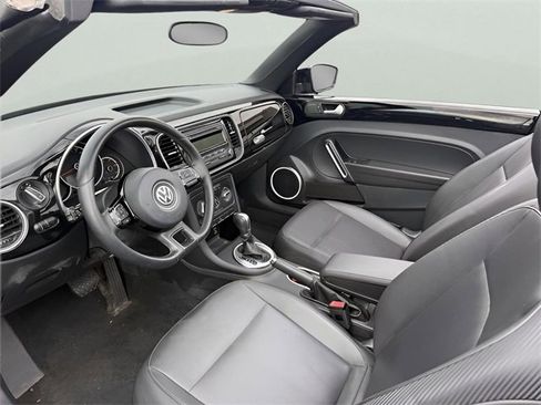 Used 2014 Volkswagen Beetle 1.8T image 18