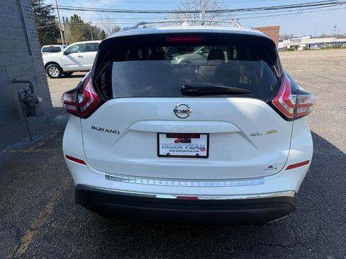 Used 2016 Nissan Murano SL w/ SL Technology Package AWD/4WD image 6