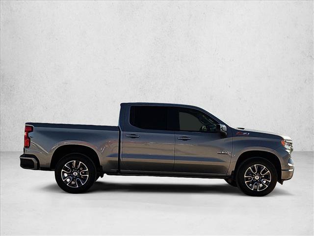 Used 2025 Chevrolet Silverado 1500 RST AWD/4WD image 4