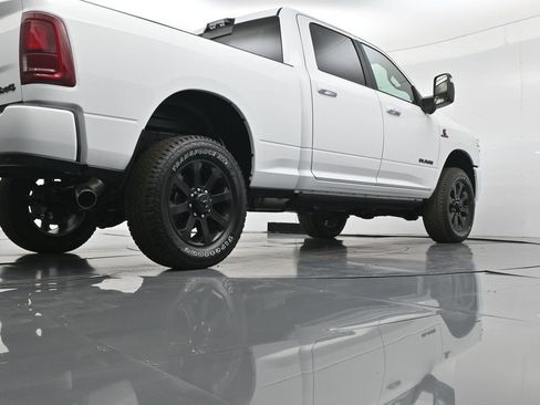 New 2026 RAM 2500 Laramie AWD/4WD image 53