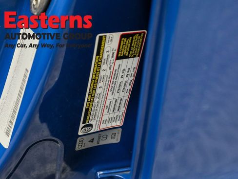 Used 2022 Audi e-tron GT Premium Plus w/ Performance Package image 38