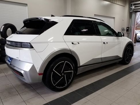 Certified 2025 Hyundai Ioniq 5 Limited image 22